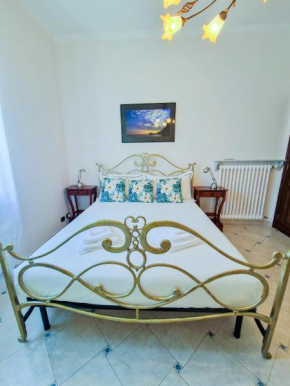 Varigotti Tropical Garden - full floor apartment Varigotti